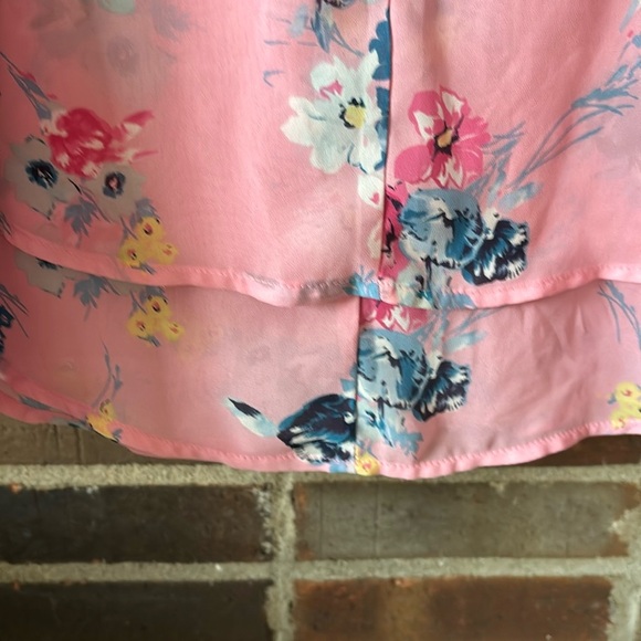 Women’s Plus Size Lane Bryant, Pink Floral, Chiffon Tank, Size 24 - Picture 2 of 4